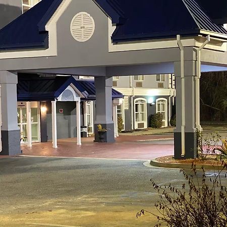 Baymont By Wyndham Sumter Exterior foto